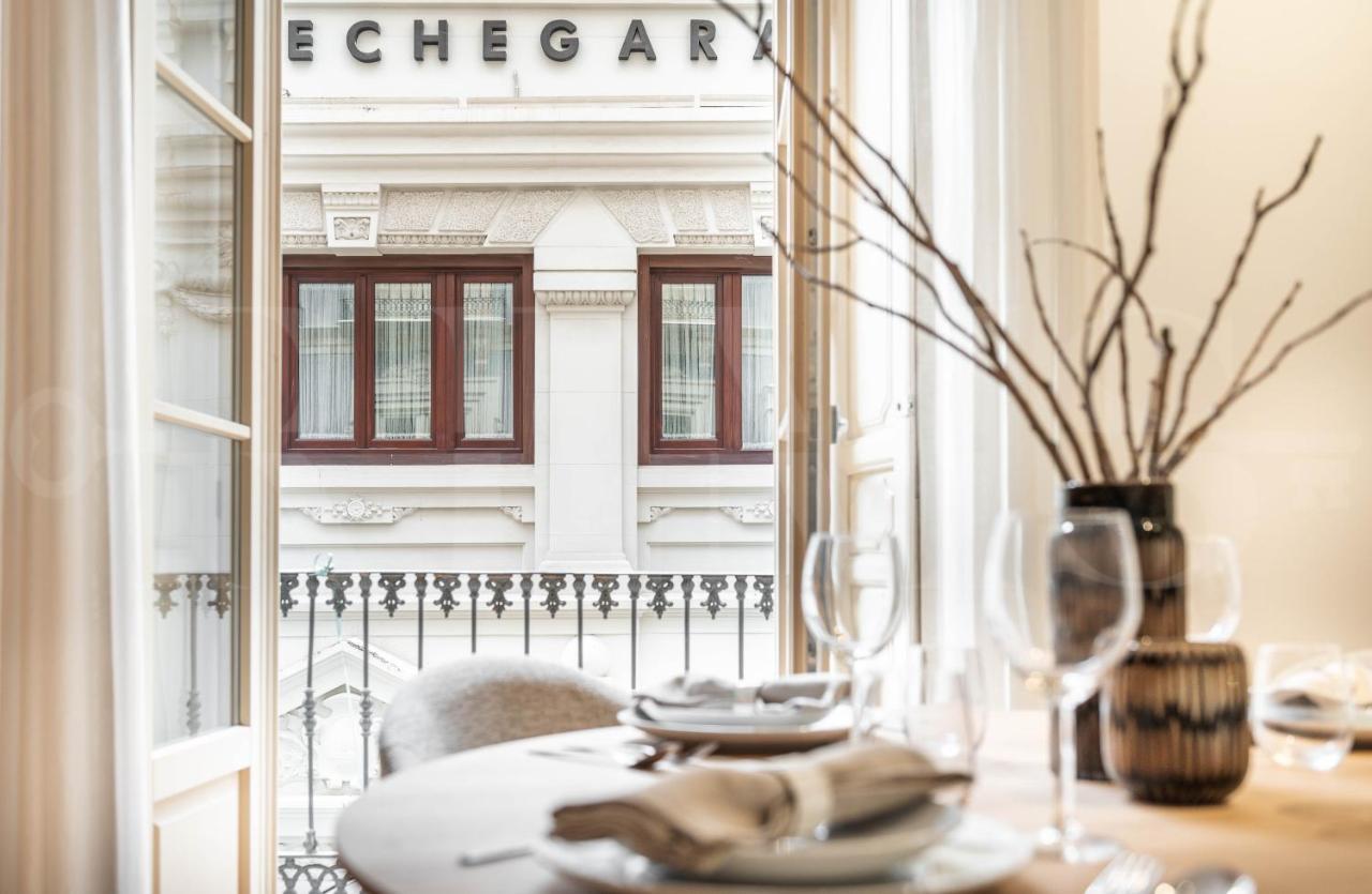 Lejlighed With Balcony In The Heart Of By Rems